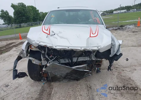 2011 Ford F-150 Lariat/Platinum/Harley-Davidson/Lariat Limited z USA, uszkodzony, nr VIN 1FTFW1E63BFA99733